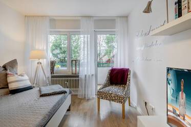 Bright and friendly 1-room apartment with balcony