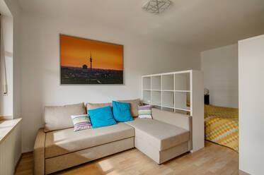 Quiet, pretty 1-room apartment with balcony