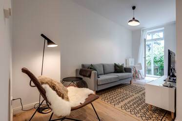 Furnished 1.5-room apartment for rent in prime location 