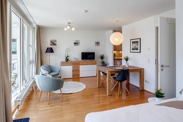 Spacious, light-flooded apartment in quiet location 