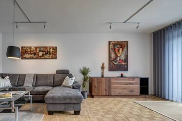 Large apartment with internet and outdoor parking space