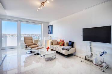 Luxury apartment for rent with alpine view and pool 