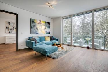 Prime location: high-quality 2-room apartment for rent
