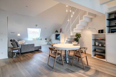 Luxury gallery apartment in central Munich