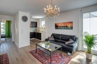 Fully furnished apartment with balcony for rent 