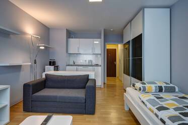 Fully furnished apartment with balcony 