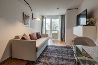 High-quality furnished studio in Westend