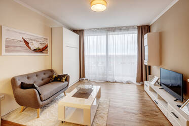 Nicely furnished apartment for rent at Arabellapark 
