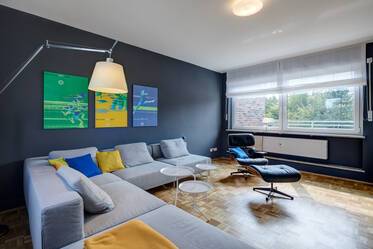 High-quality furnished 4-room roof-terrace apartment in Munich-Fasangarten