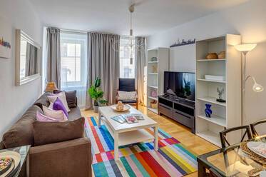 2-room apartment for rent at the Thierschplatz