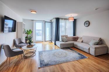 Obersendling: Cozy furnished apartment with loggia