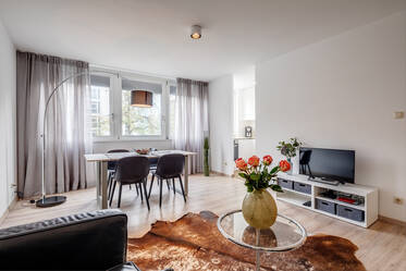 Light-flooded, modern 1-room apartment in very good location, Munich-Schwabing