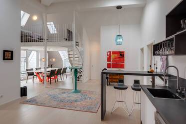 High-quality roof-terrace apartment in Schwabing