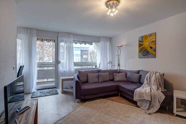 Furnished apartment in Schwabing-West