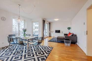Chic, furnished 3-room apartment in Schwabing-West