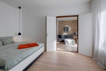 Stylish 3.5-room designer-apartment in Munich-Westend