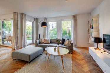 Luxury - of highest standards: apartment in Nymphenburg-Gern