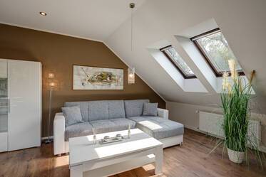 Near the English Garden: 2-room attic apartment