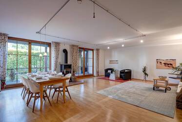 Furnished corner townhouse in Forstenried