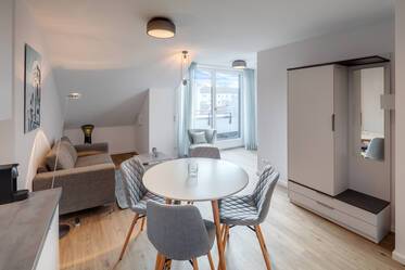 Bright 2-room apartment