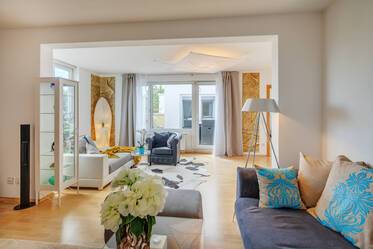 Beautifully furnished roof terrace apartment in Ottobrunn