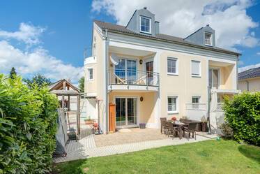 Modern single family home in quiet location