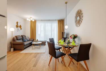 First occupancy- 2 room apartment in Bogenhausen