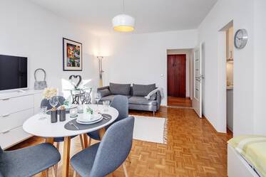 Newly furnished apartment on the mezzanine level
