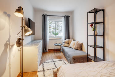 Nicely furnished apartment in Neuhausen