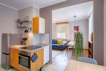 Near Wettersteinplatz U1: Lovely 2-room apartment 