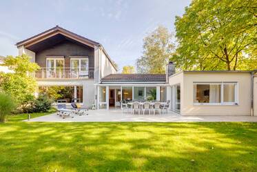 Beautifully furnished house in Lerchenau