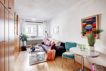 Furnished apartment in sought-after location