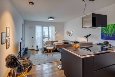 Light-flooded 2-room apartment for rent