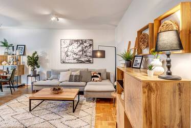 Like new furnished 2-room garden apartment