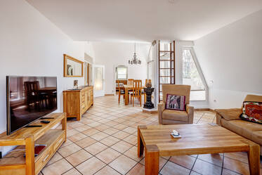 Apartment in popular location in Neuhausen-Nymphenburg