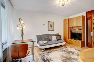 Furnished apartment in Maxvorstadt