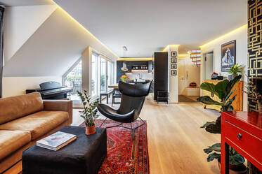 Spacious maisonette apartment for rent