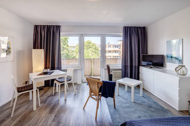 Nicely furnished apartment in Neuhausen