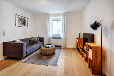 Nicely furnished apartment in Maxvorstadt