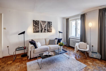 Prime location in Schwabing: Beautifully furnished 2-room apartment near U2 Hohenzollernplatz