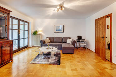 Neufahrn b. Freising: garden apartment for rent
