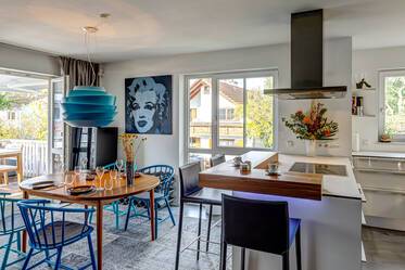 Quiet apartment with loft character and balcony