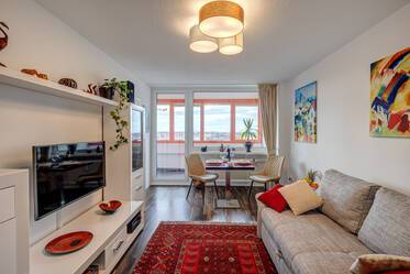 Beautiful bright 1-room apartment with panoramic view