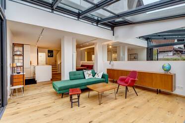 First occupancy: house with special architecture