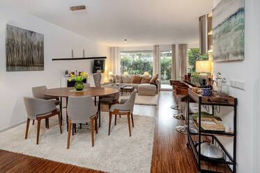 High-quality city apartment with two terraces