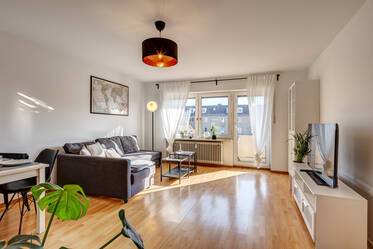 Furnished 2.5-room apartment with office space