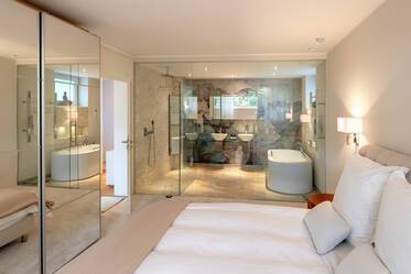 Beautifully furnished apartment in Solln