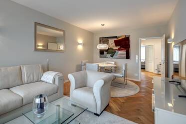 Beautifully furnished apartment in Schwabing-West