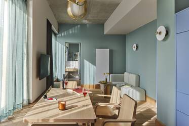 Beautifully furnished penthouse in Obersendling