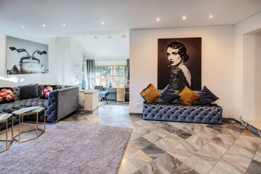 Luxury mansion half for rent with garden 
